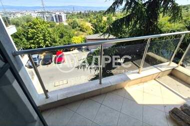 Închiriere - Apartament în Simeonovo,  Sofia