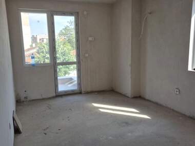 Vânzare - Apartament în Țentăr,  Vrața
