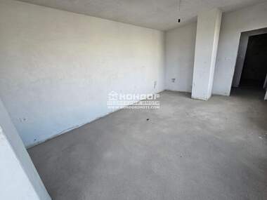For sale - Apartment in Kiuchuk Parij,  Plovdiv