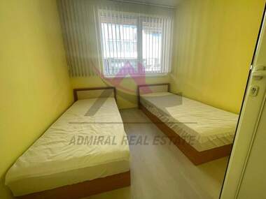 Închiriere - Apartament în Țveten kvartal,  Varna