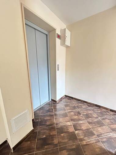 Închiriere - Apartament în Ideal City Center,  Pleven