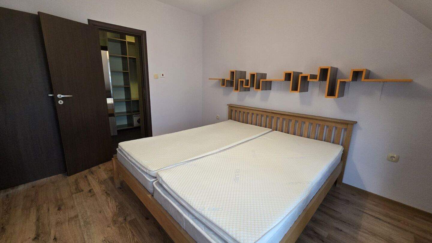 Cu trei camere Apartament în Mladejki hălm, Plovdiv – fotografia 3