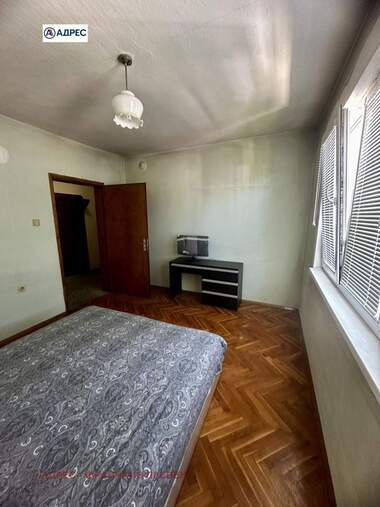 Verkauf - Wohnung in Troian,  Lowetsch