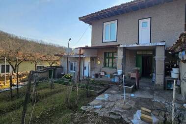 For sale - House in Novo Iankovo,  Shumen