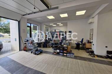 Vânzare - Magazin în Grand Mol,  Varna