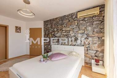 For sale - House in Priboy,  Varna