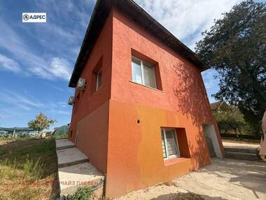 For sale - House in Harlets,  Vratsa