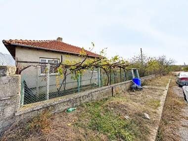 Vânzare - Casă în Dobroplodno,  Varna