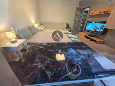 Продажба - Апартамент в Център,  Пловдив