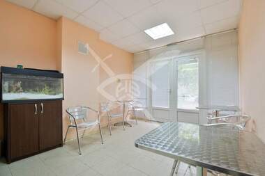 Vânzare - Birou/Magazin/Depozit/Salon de frumusețe/Restaurant/Cabinet de stomatologie în Drujba-2,  Sofia