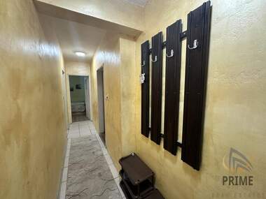 Miete - Wohnung in Wazrajdane,  Burgas