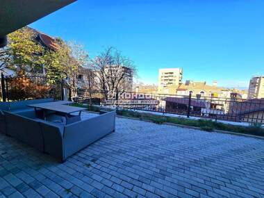 Vânzare - Apartament în Center,  Plovdiv