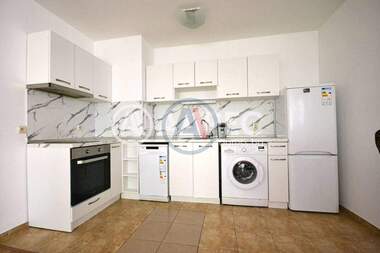 Vânzare - Apartament în Mladost-2,  Sofia
