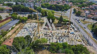 Продажба - Цяла сграда в Широк Център,  Плевен