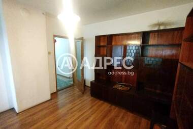 Vânzare - Apartament în Hale,  Iambol