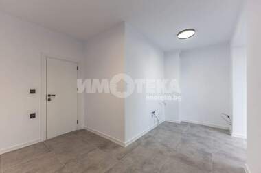 For sale - Apartment in Vazrajdane 2,  Varna