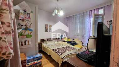 Verkauf - Wohnung in Zentar,  Iambol