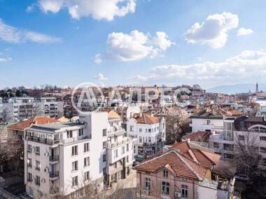 Vânzare - Apartament în Center,  Plovdiv