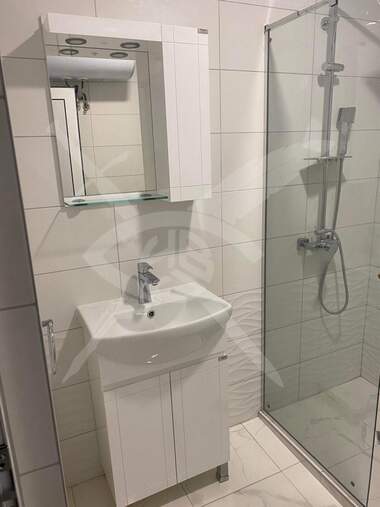 For rent - Apartment in Vazrajdane 1,  Varna