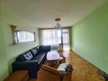 Vânzare - Apartament în Liuben Karavelov,  Haskovo