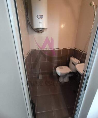 For rent - Apartment in Kolhozen pazar,  Varna