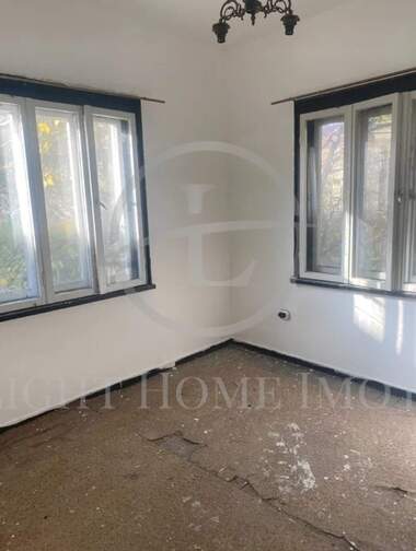 For sale - Apartment in Kamenica 1,  Plovdiv