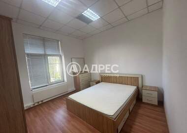 For sale - Floor of a house in Centеr,  Veliko Tarnovo