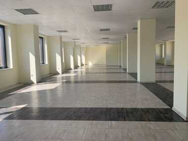 Miete - Büro in Promischlena zona - Iztok,  Ruse