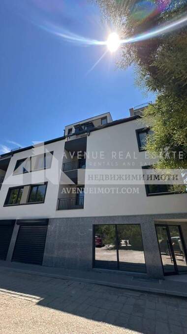 Продажба - Апартамент в Кючук Париж,  Пловдив