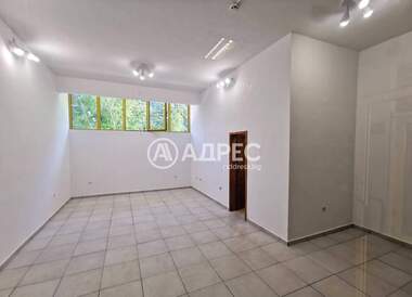 Verkauf - Laden/Büro/Schönheitssalon/Zahnarztbüro in Buzludja,  Weliko Tarnowo