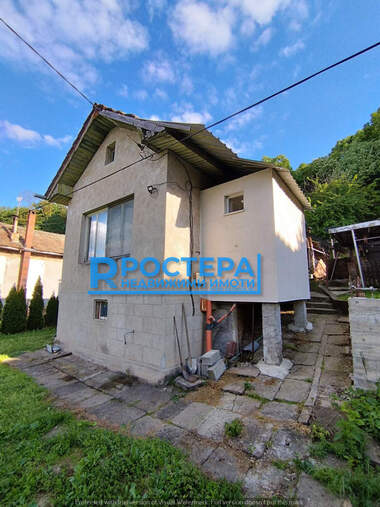 Продажба - Къща във Вилна зона,  Търговище
