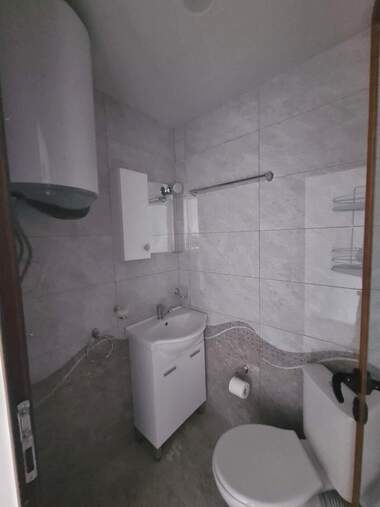 Închiriere - Apartament în Mladejki hălm,  Haskovo