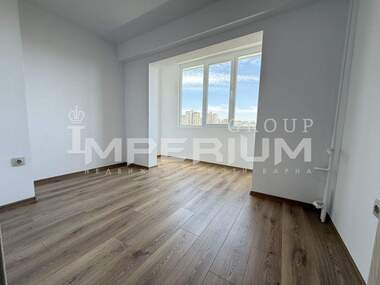 For sale - Apartment in Mladost 1,  Varna