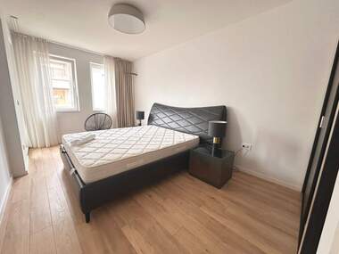 Miete - Wohnung in Komatewski wazel,  Plowdiw