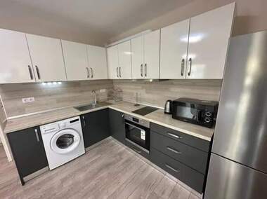 Miete - Wohnung in Mladejki halm,  Plowdiw