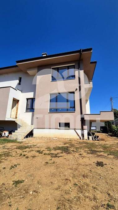 For sale - House in Ihtiman,  Sofia Oblast