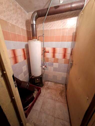 Verkauf - Etage von Haus in Zentar,  Targowishte