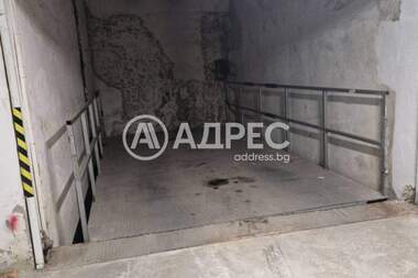 Ενοίκιο - Θέση στάθμευσης σε Зимно кино Тракия,  Варна