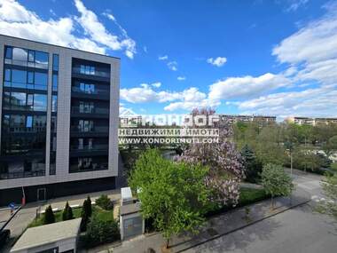 Vânzare - Apartament în Center,  Plovdiv