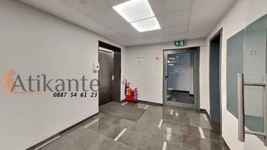 Miete - Büro in Hladilnika,  Sovia