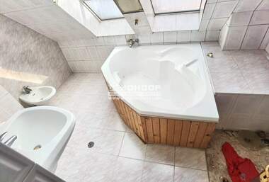 Vânzare - Apartament în Center,  Plovdiv
