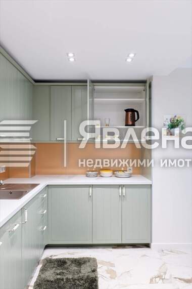 Miete - Wohnung in Zentar,  Burgas