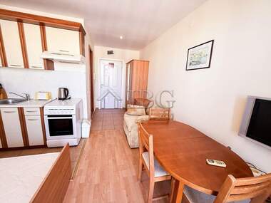 Vânzare - Apartament în Elenite,  Burgas