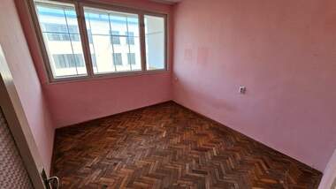 Satış - Apartman olarak Centar,  Razgrad