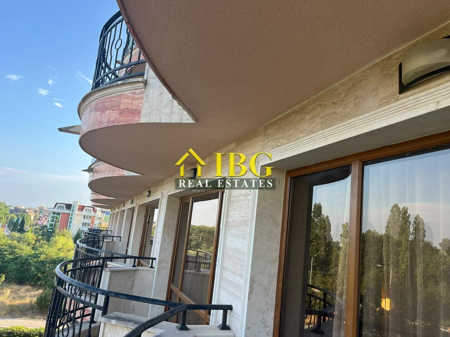 Τρίδωμο Διαμέρισμα σε Σλαντσεβ Μπριαγ, Μπουργας – φωτογραφία 9