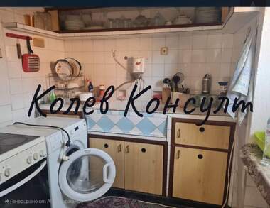 Продажба - Къща в Тракиец,  Хасково