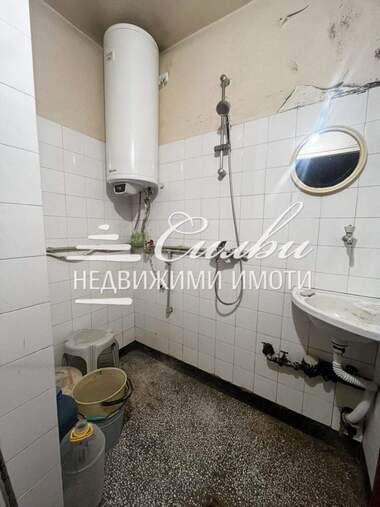 Продажба - Етаж от къща в Пожарната,  Шумен