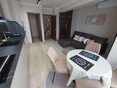 Miete - Wohnung in Bratia Miladinowi,  Burgas