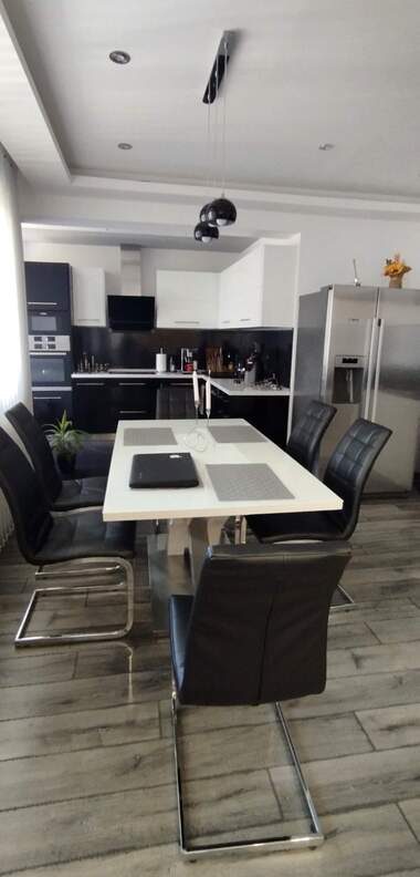 Vânzare - Apartament în Center,  Plovdiv