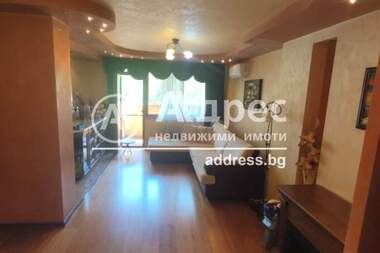 For sale - Apartment in Sini kamani,  Sliven